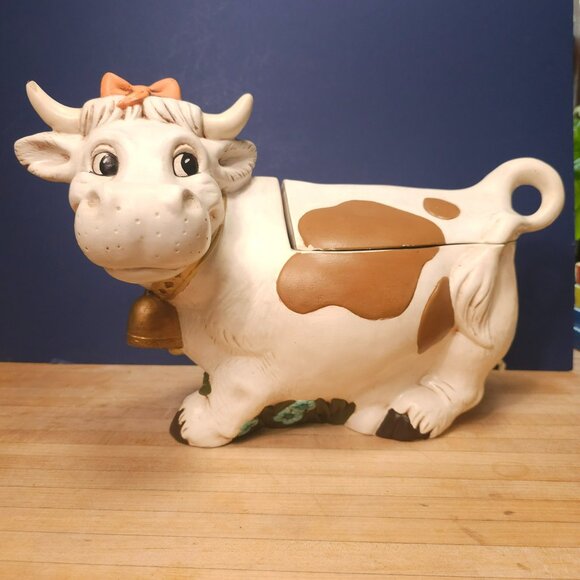 Hand Painted Vintage Cow Cookie Jar